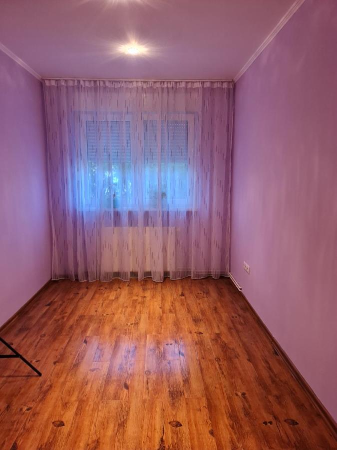 Apartament Modern Cristina&Jessica Mediaş Exteriér fotografie